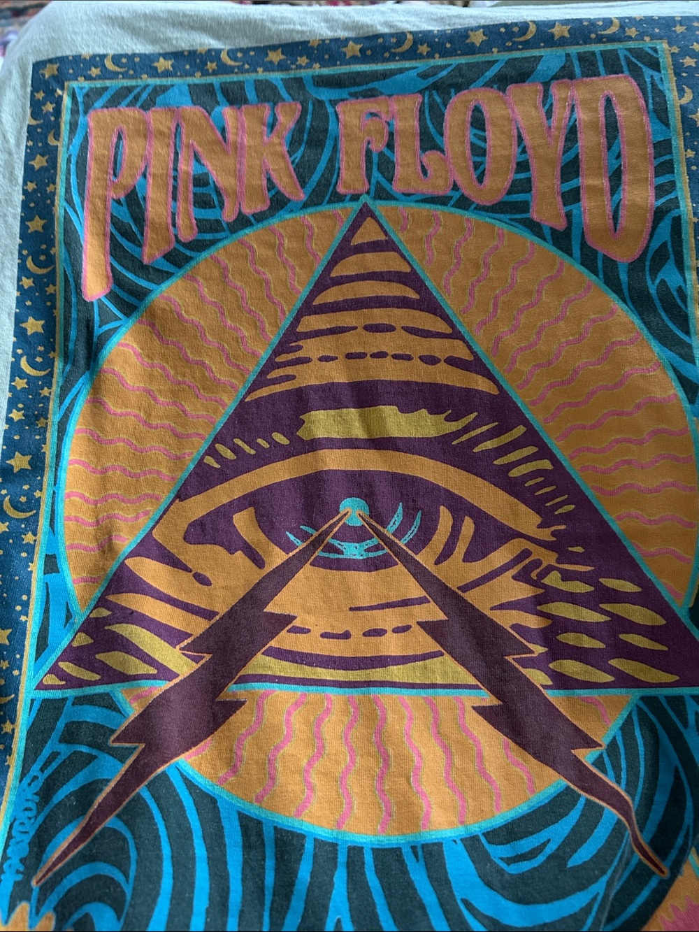 Pink Floyd 2021 Psychedelic Prism Eye Graphic Band T-Shirt Size Large - Picture 4 of 6